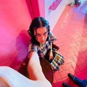 Meet your Posher, Camille